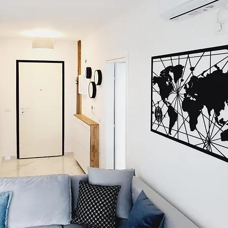 Stella Apartment *