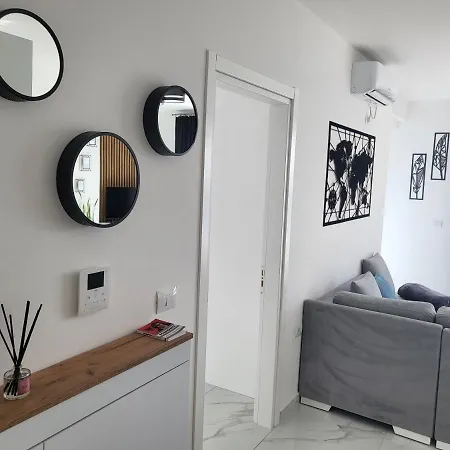 Stella Apartment Sarandë